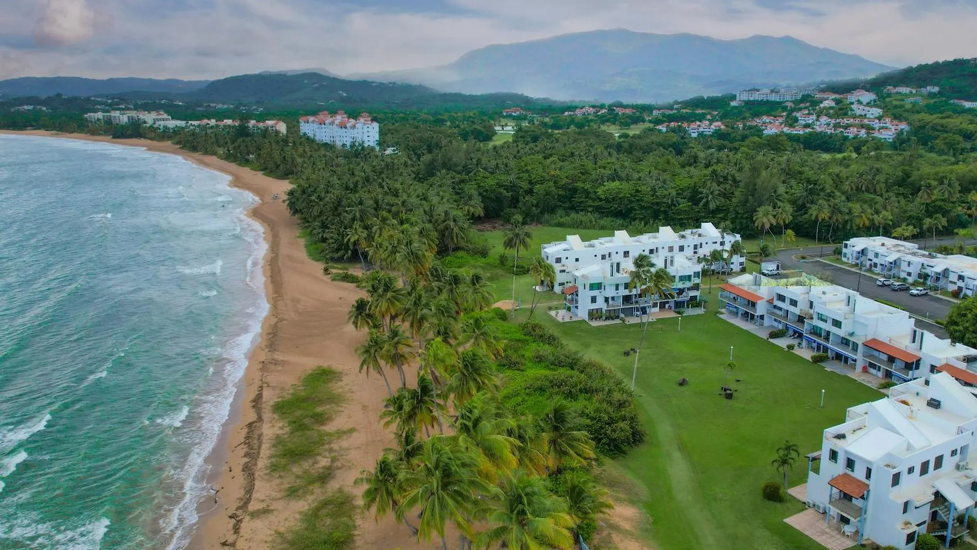 Villa Layka Beach House At Playas Del Yunque Rio Grande