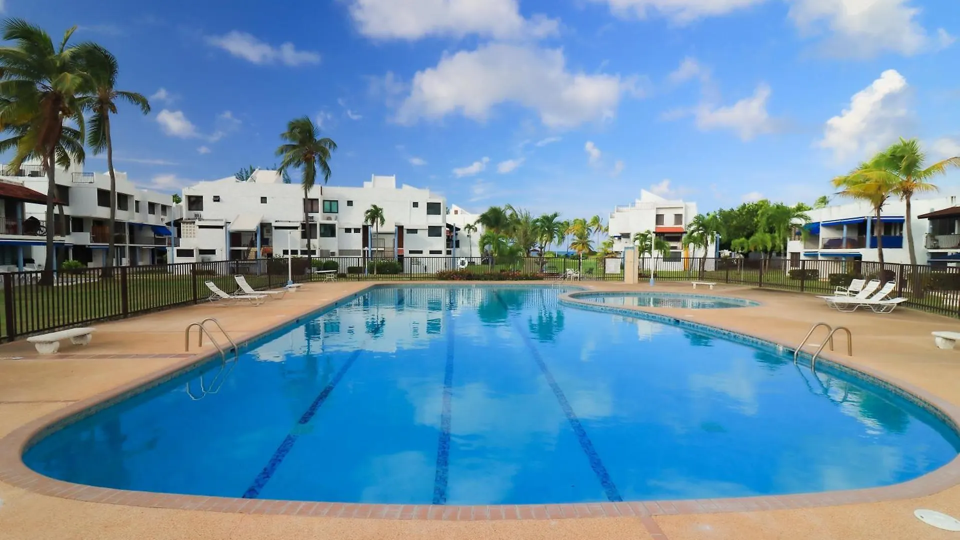 Villa Layka Beach House At Playas Del Yunque Rio Grande